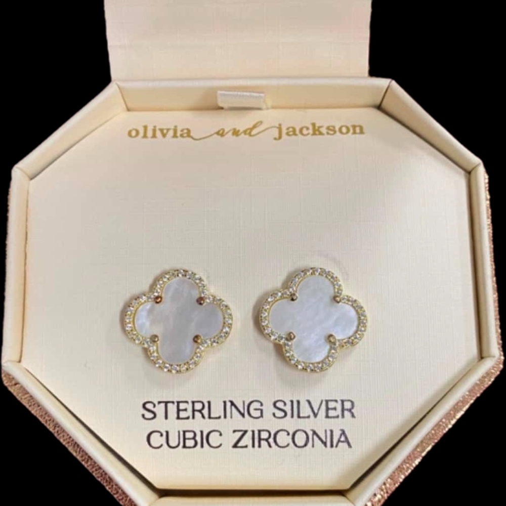 Sterling silver mother-of-pearl clover stud earrings NIB